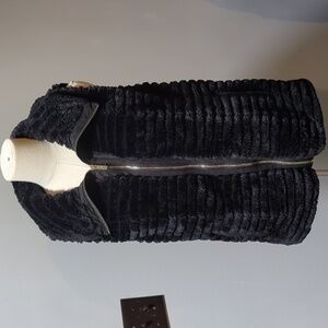 Calvin Klein Faux Fur Vest! Black Size Medium